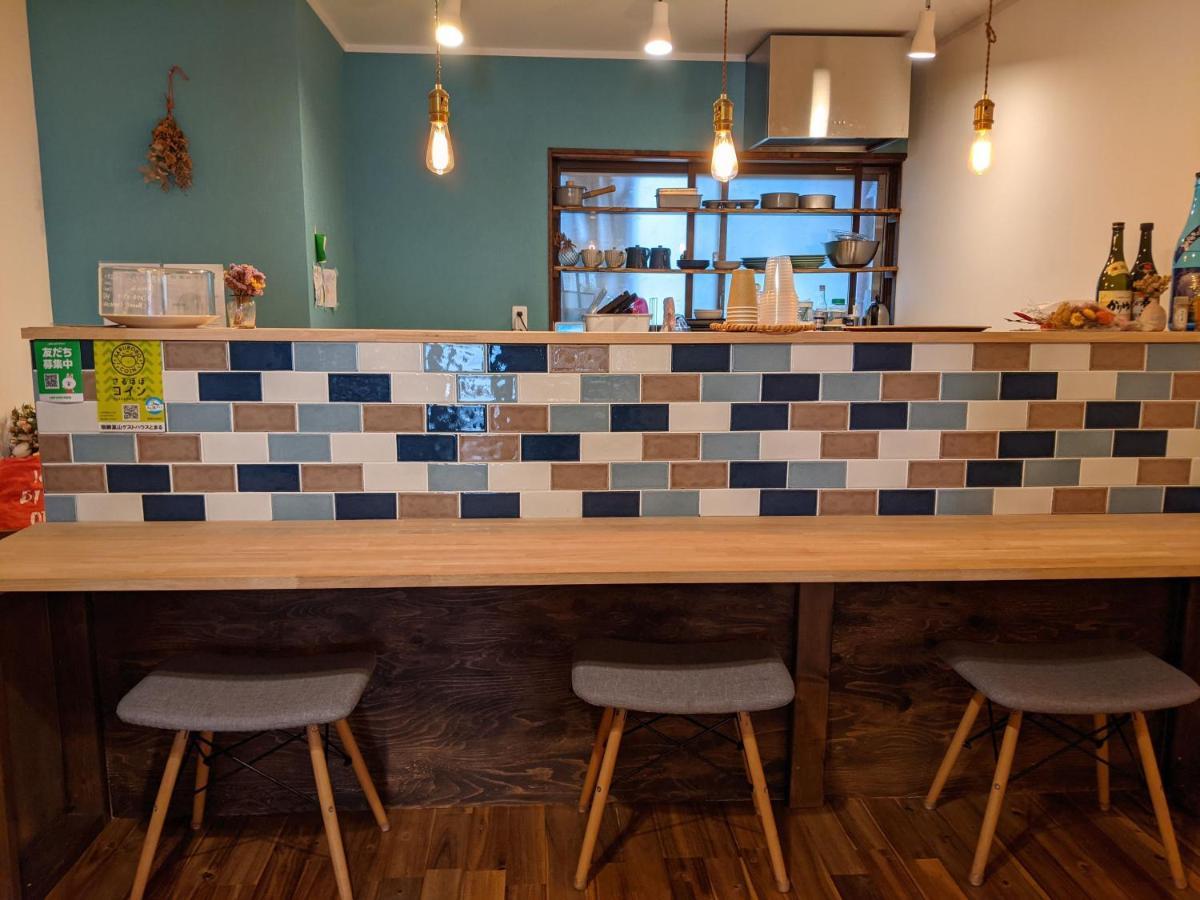 Guesthouse Tomaru Такаяма Екстер'єр фото