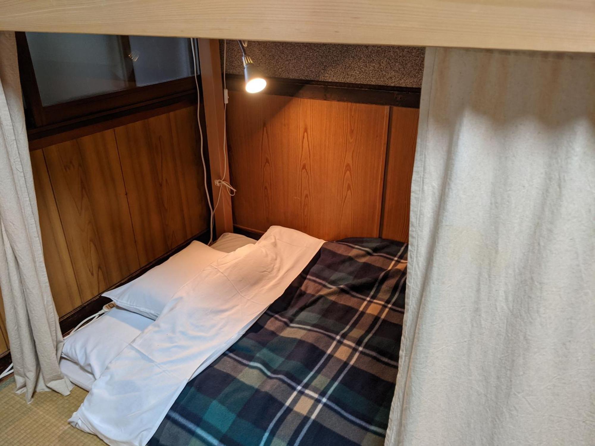 Guesthouse Tomaru Такаяма Екстер'єр фото
