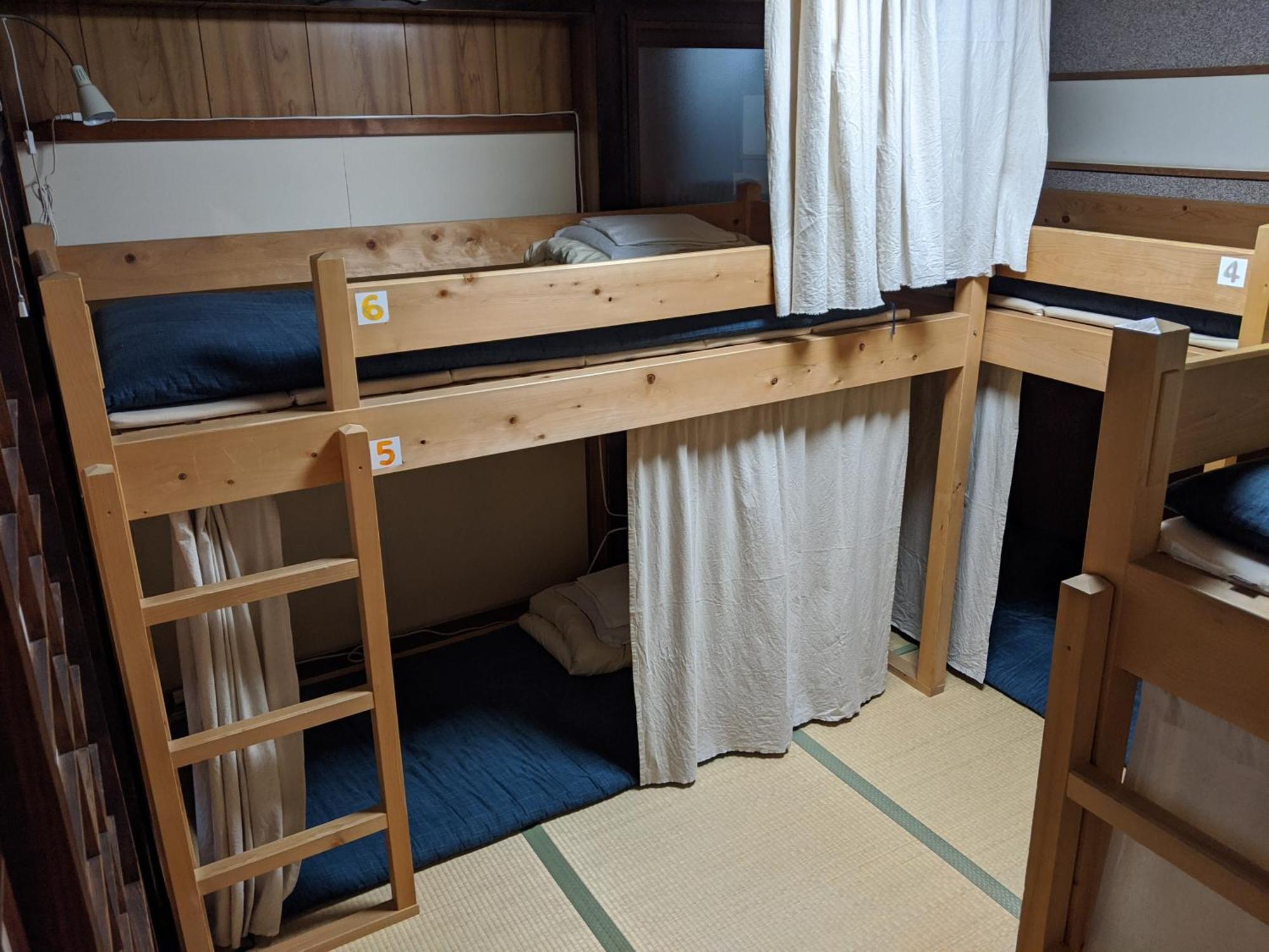 Guesthouse Tomaru Такаяма Екстер'єр фото